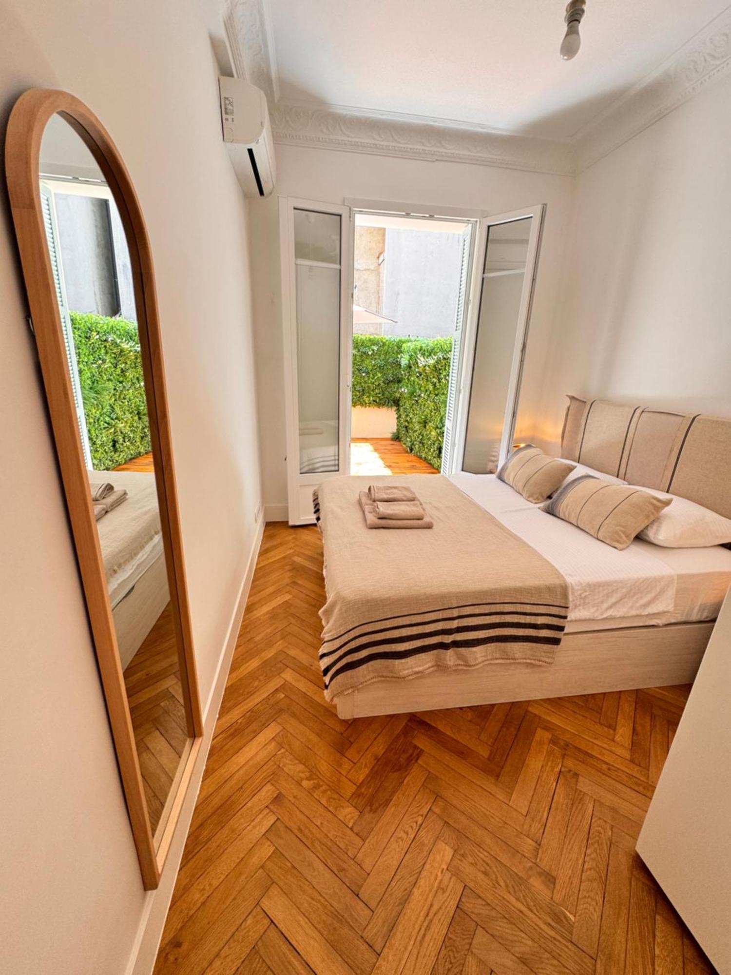 Appartamento Elegant Central Flat With Private Terrace In